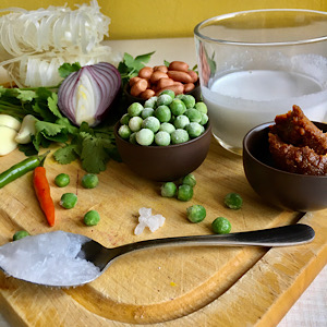 VEGAN RICE NOODLES WITH CILANTRO CHILLIES & GREENPEACE