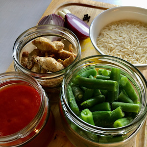 VEGAN RICE WITH SOYA CHUNKS & OTHER BEANS