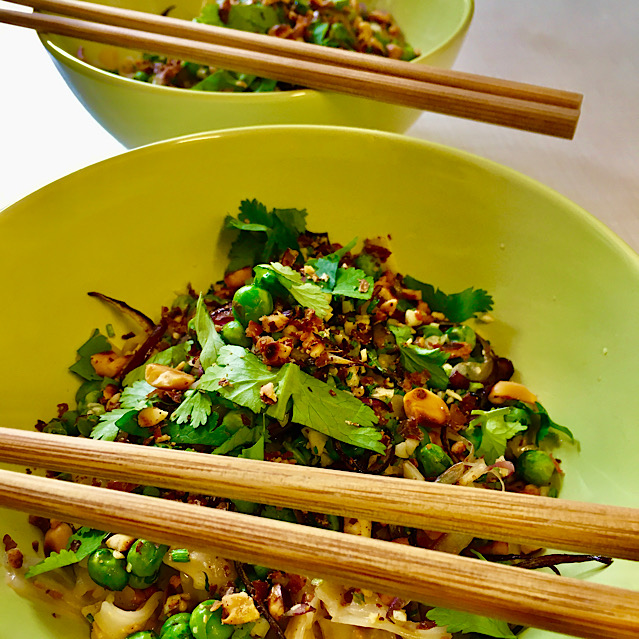 VEGAN RICE NOODLES WITH CILANTRO, CHILLIES & GREEN PEAS