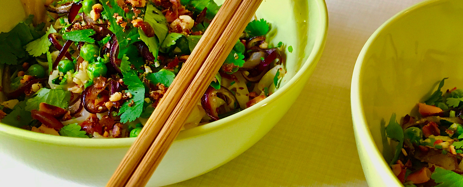 VEGAN RICE NOODLES WITH CILANTRO, CHILLIES & GREEN PEAS