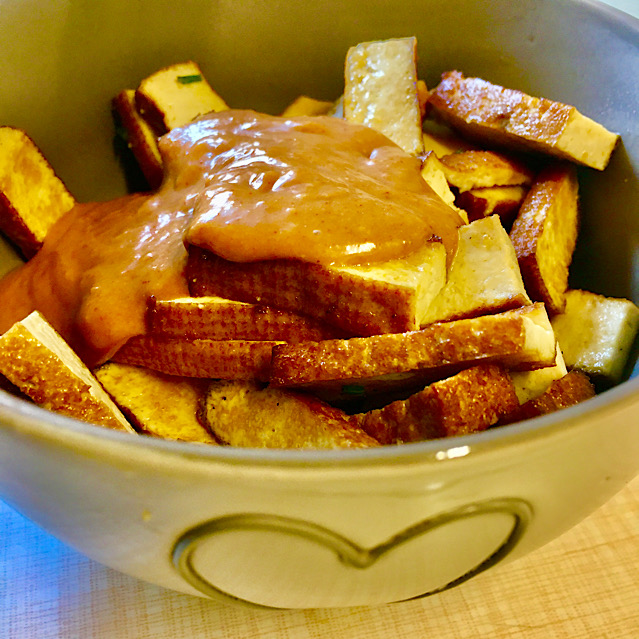 VEGAN POLENTA WITH FENNEL & MARINATED TOFU