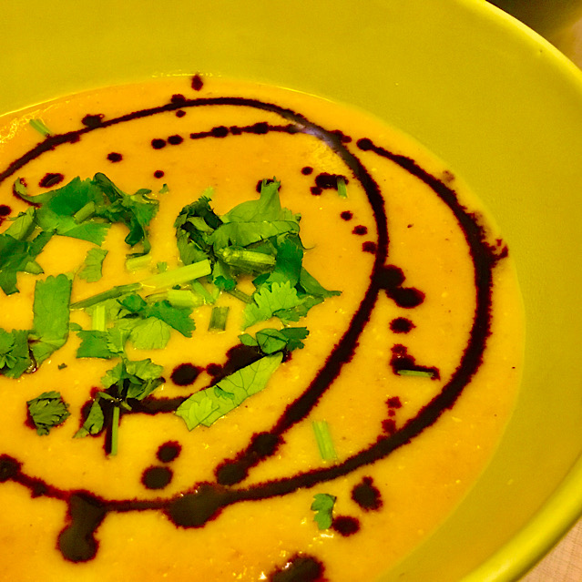 VEGAN CARROT SALAD WITH SUNFLOWER SEEDS & SOUP