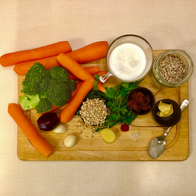 VEGAN CARROT SALAD WITH SUNFLOWER SEEDS & SOUP