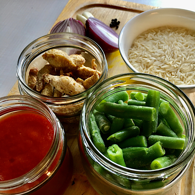 VEGAN RICE WITH SOYA CHUNKS & OTHER BEANS