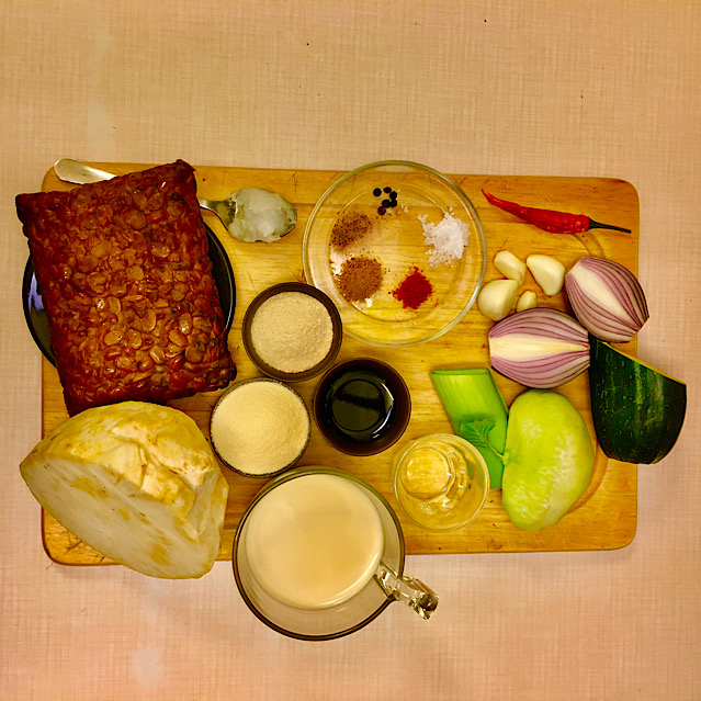 VEGAN CELERY ROOT MASH WITH ZUCCHINI SALAD & TEMPEH