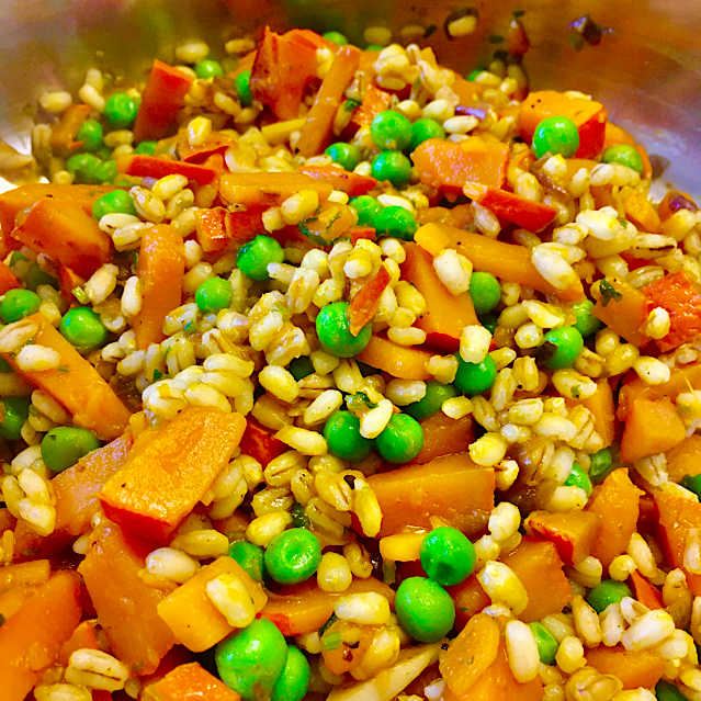 VEGAN BARLEY GROATTO WITH GREENPEACE & PUMPKIN