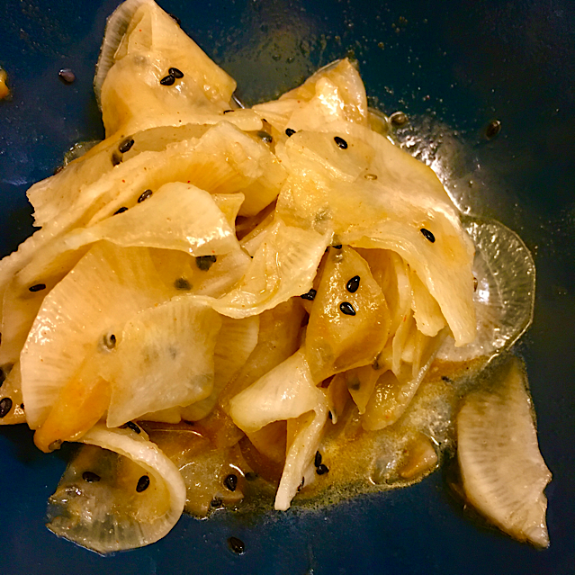 VEGAN PARSLEY ROOT MASH WITH OYSTER MUSHROOMS & RADISH SALAD