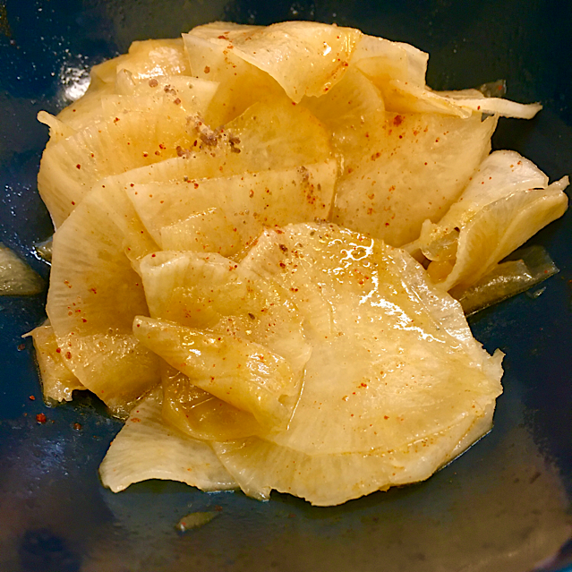 VEGAN PARSLEY ROOT MASH WITH OYSTER MUSHROOMS & RADISH SALAD